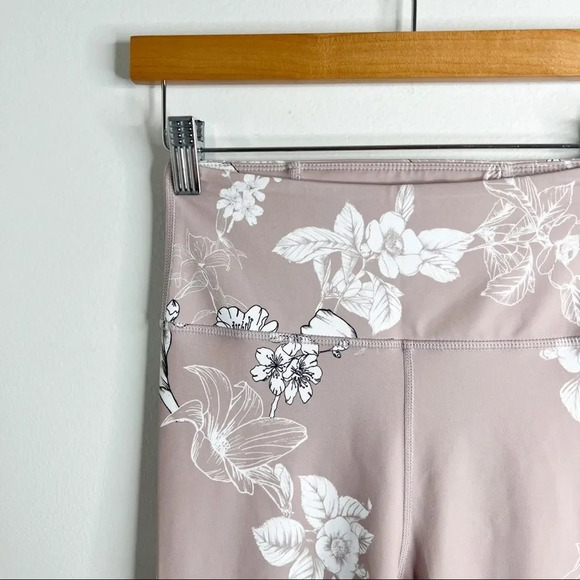 All Fenix Lyla Rose Pink Floral Leggings. - Picture 3 of 6
